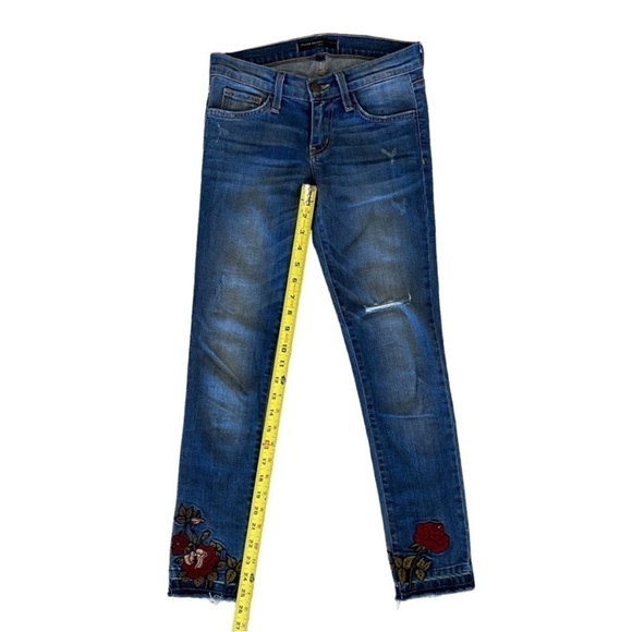 Flying Monkey Skinny Jeans Embroidered Roses 24 🌹 - Picture 4 of 12